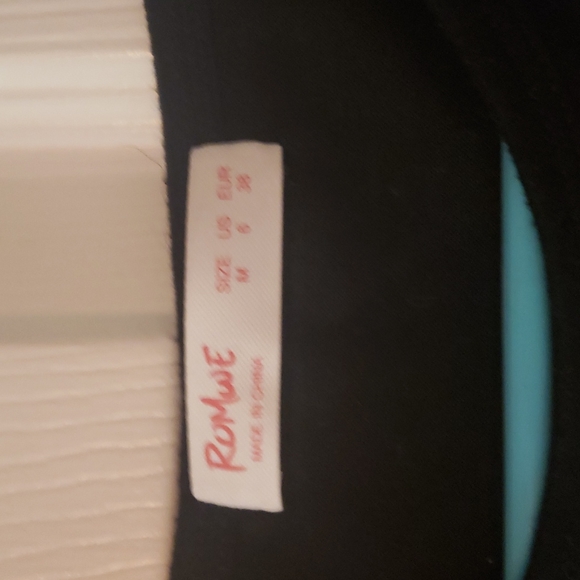 Romwe Love is Love Rainbow Graphic Crop Top Tee - Picture 2 of 3